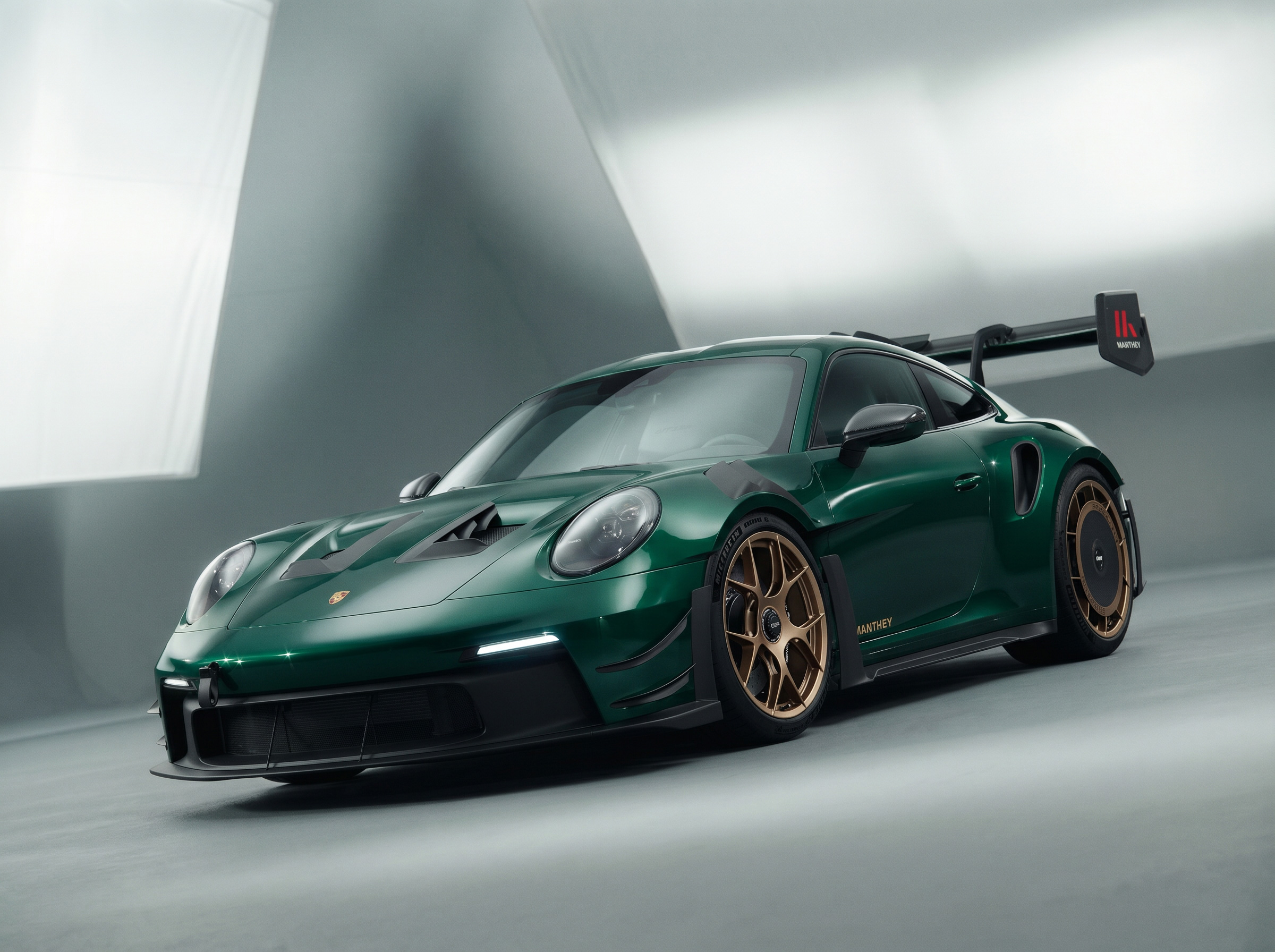 PORSCHE-DIGITALTWIN